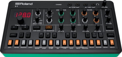 s1aira6.webp