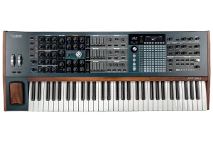 Arturia Polybrute Syntezator