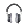 beyerdynamic-dt-880-pro-2.webp
