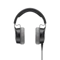 beyerdynamic-dt-900-pro-x-2.webp