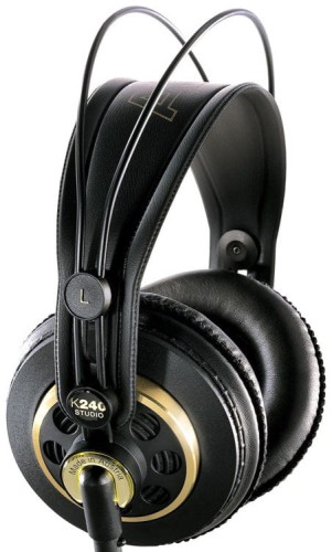 AKG_K240Studio2.webp